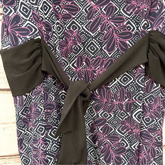 LANE BRYANT Black and Purple Tie Blouse Sz 18 20 - Picture 5 of 6